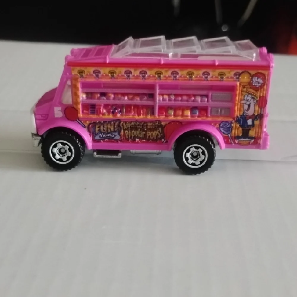 Pink Charms Blow Pop Truck